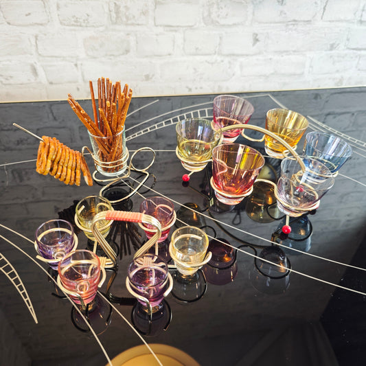 Midcentury Party Set 50er Jahre rote Kugel Schnapsgläser Schwenker Brezelhalter Messing Retro