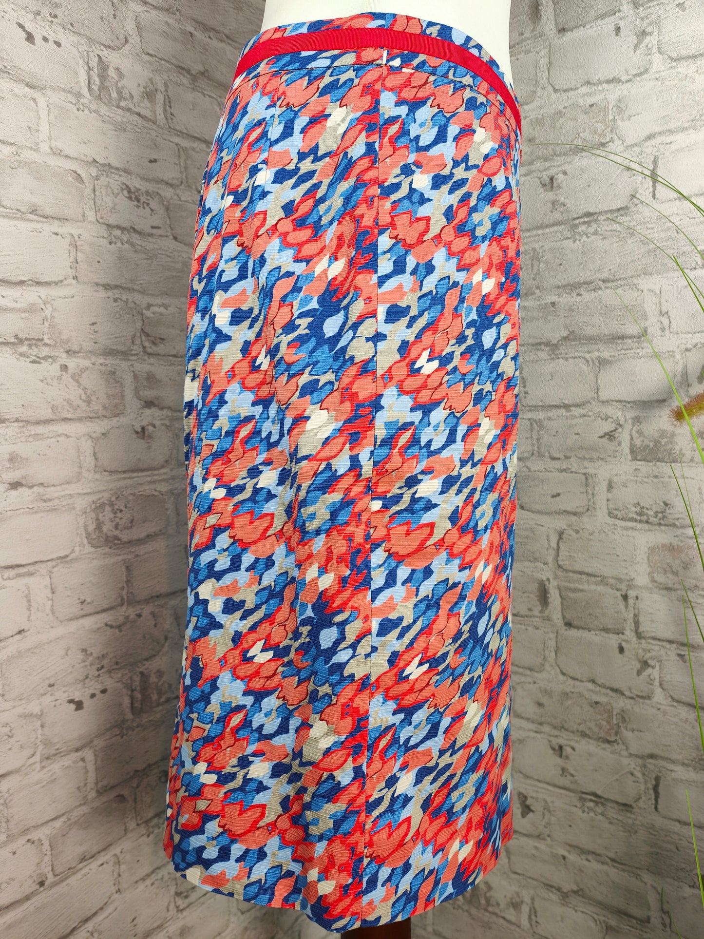 Ensemble de vêtements 2 pièces jupe crayon motif graphique saumon rouge bleu blanc et haut en tricot à manches longues