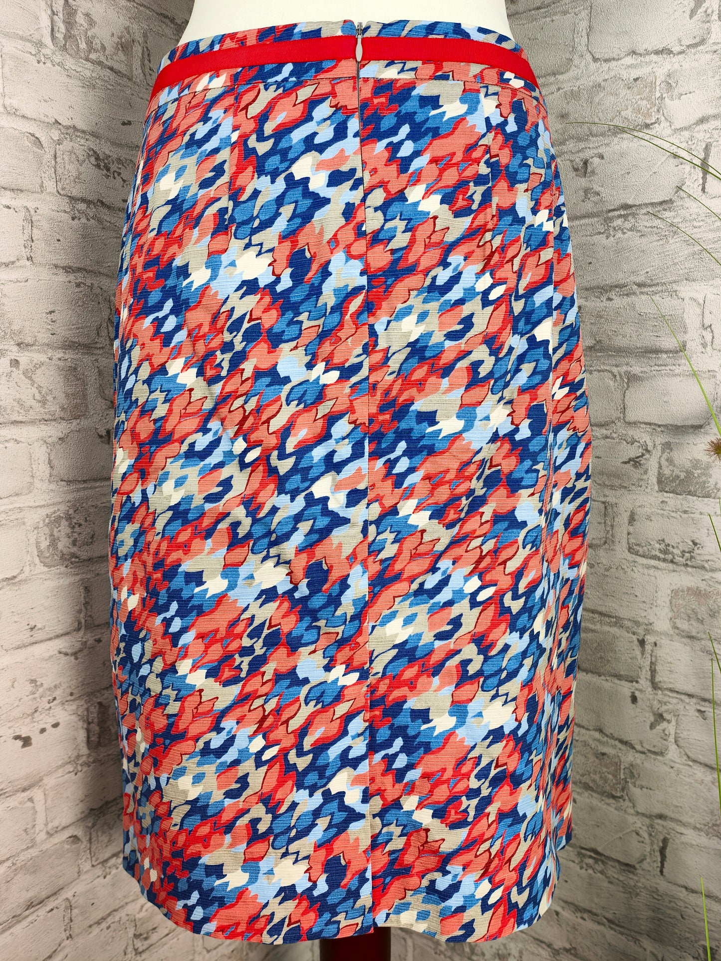 Ensemble de vêtements 2 pièces jupe crayon motif graphique saumon rouge bleu blanc et haut en tricot à manches longues