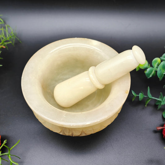 Mortar and pestle alabaster carved 12 cm mortar pestle stone Spain herbs kitchen spices pharmacy decoration handmade