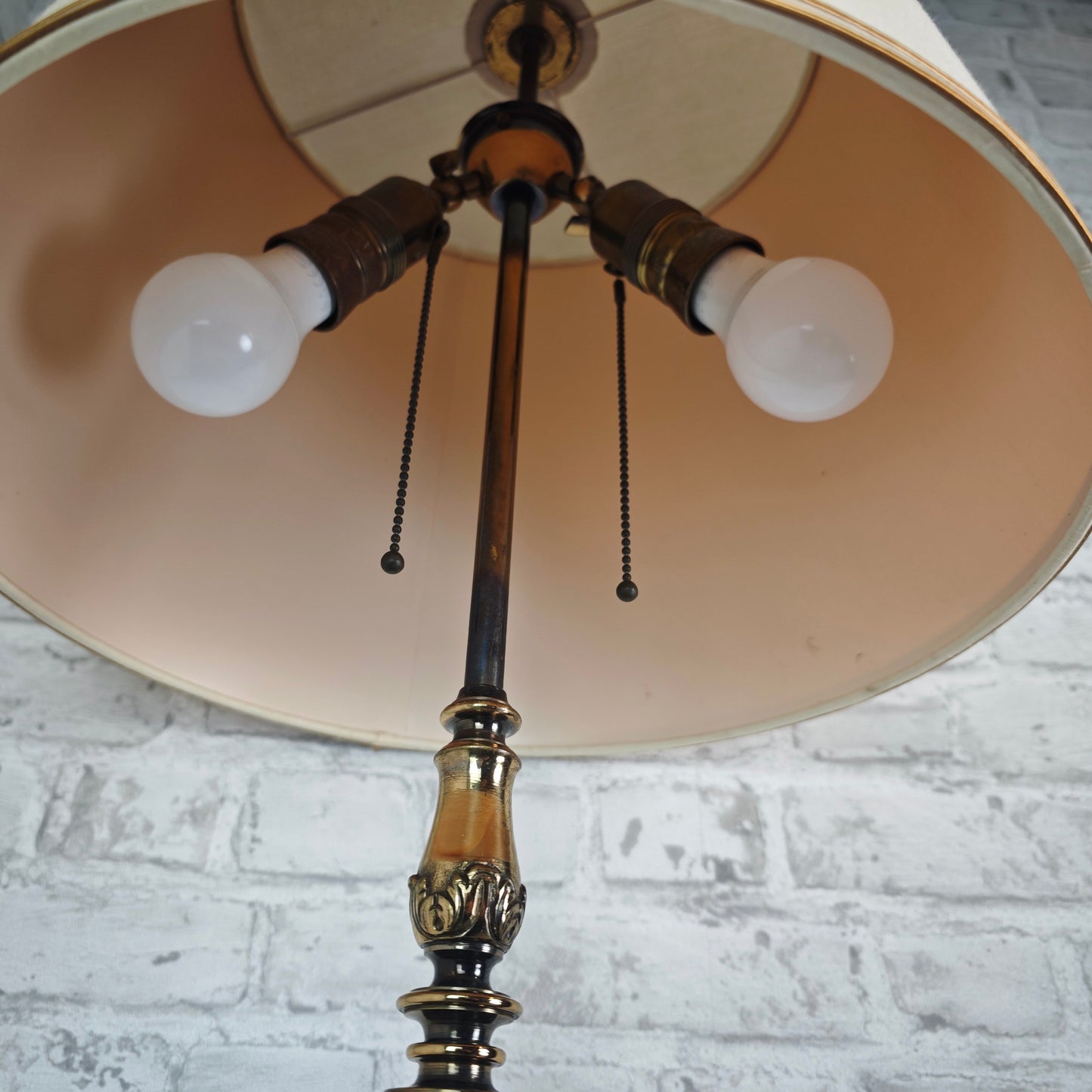 Table lamp brass Empire style with fabric shade and claw feet Hollywood Regency Vintage Baroque light
