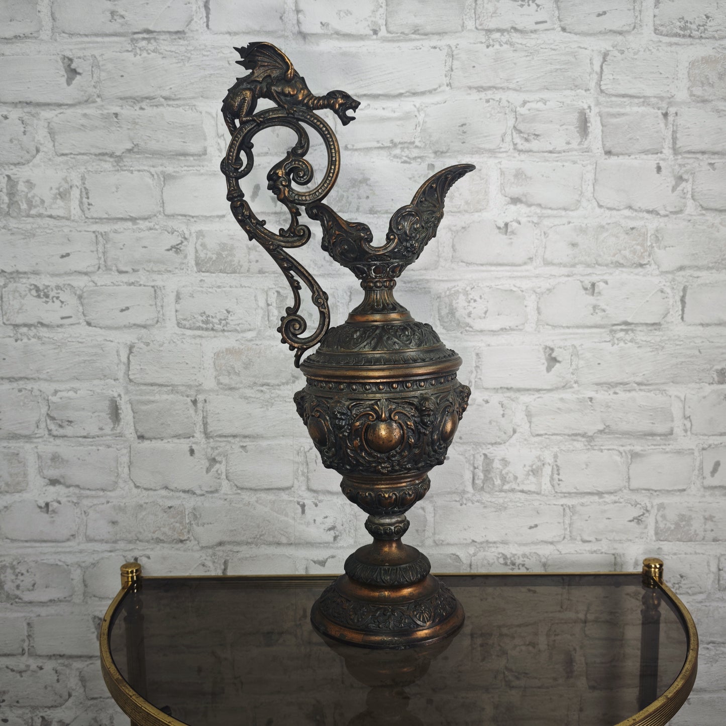 Drachen-Amphore Neorenaissance-Stil 56 cm Gargoyle Metallkanne Bronzeoptik Gothic Steampunk Academia