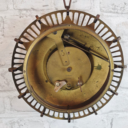 Atlanta Wanduhr 50er Jahre mechanisch Messing Wandpendeluhr Midcentury Sputnik Space Age Schlaguhr