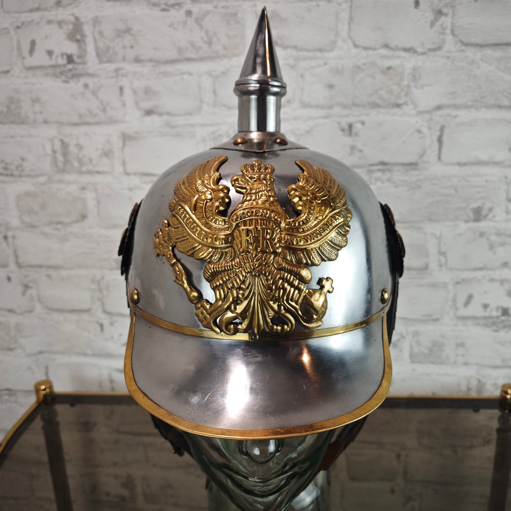 Pickelhaube Preußen Replik 19 Jh FR Helm Metall Messingadler Reenactment Sammlerhelm