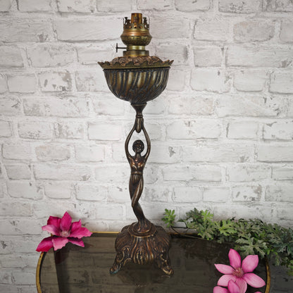 Petroleumlampe Bronze Figur Jugendstil Frau trägt Fackel Schale Royal Zanzara B.V.