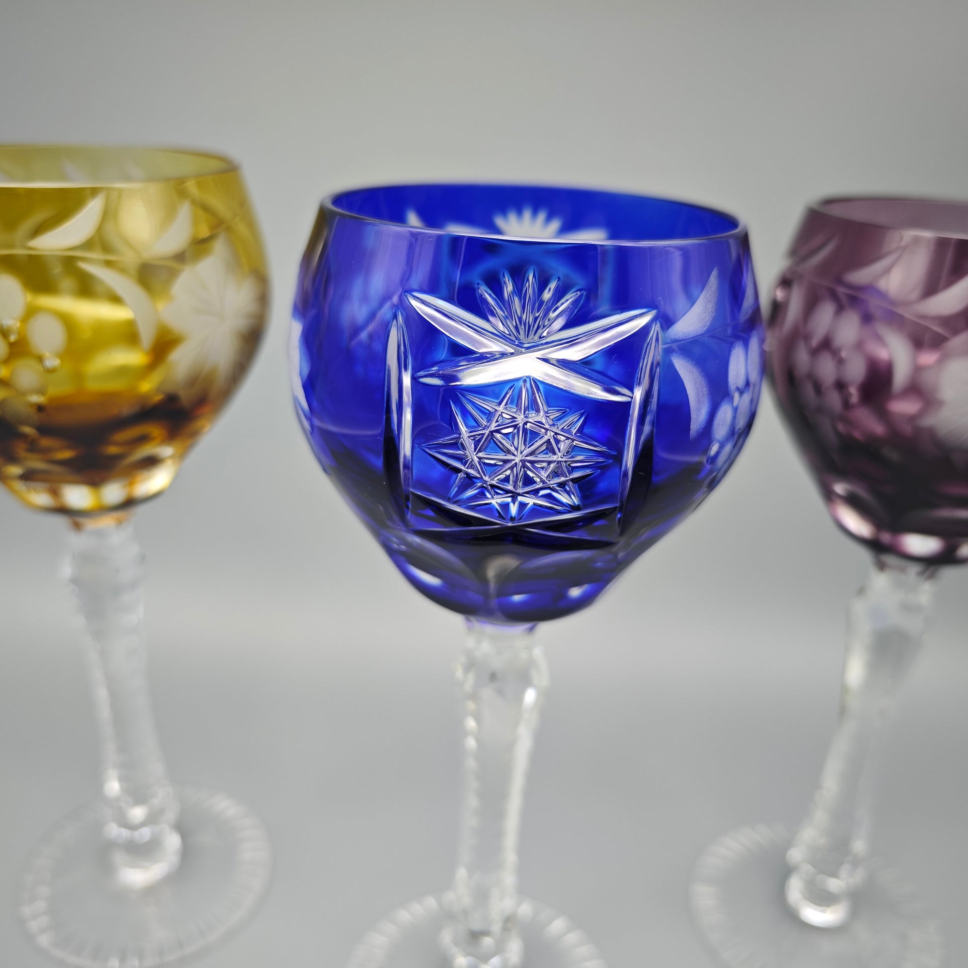 Annahütte Kristallglas Set 3 Römergläser bunt blau gelb lila Traubenschliff Weinlaub Traube Sternschliff Vintage