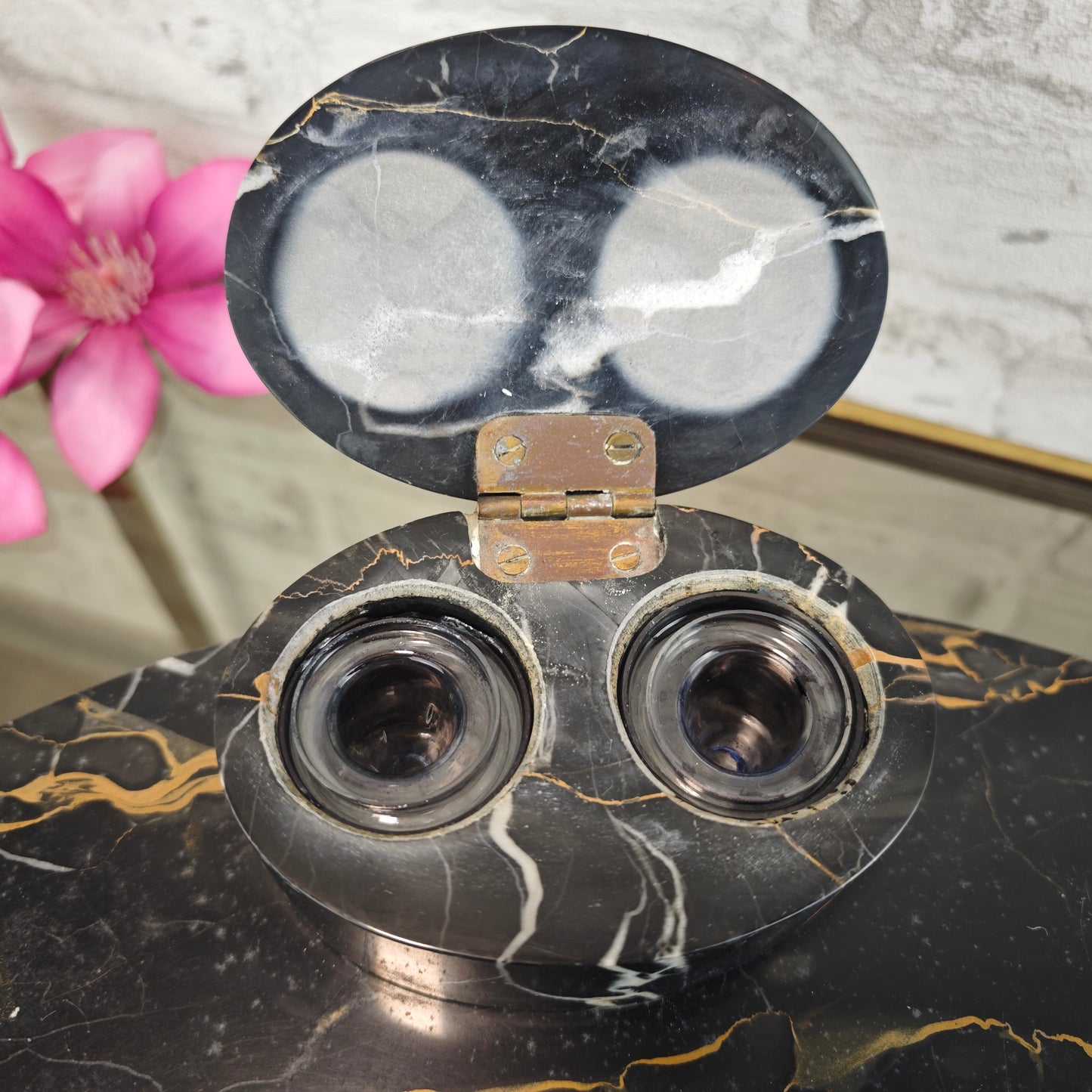 Art Deco Tintenfass Schreibtischset Marmor schwarz mit Löschwiege Glastintenfässer Vintage Schreibtischgarnitur