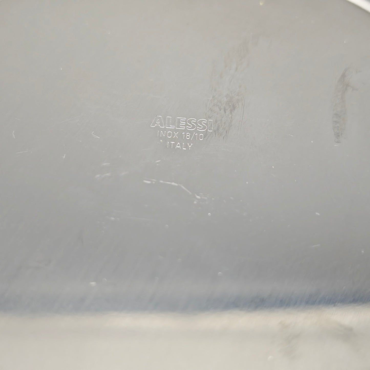 Alessi Girotondo Obstschale King Kong silber perforiert Edelstahl 23cm Vintage Design