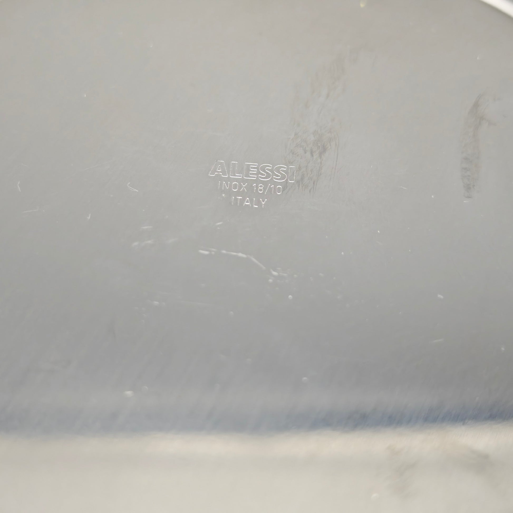 Alessi Girotondo Obstschale King Kong silber perforiert Edelstahl 23cm Vintage Design