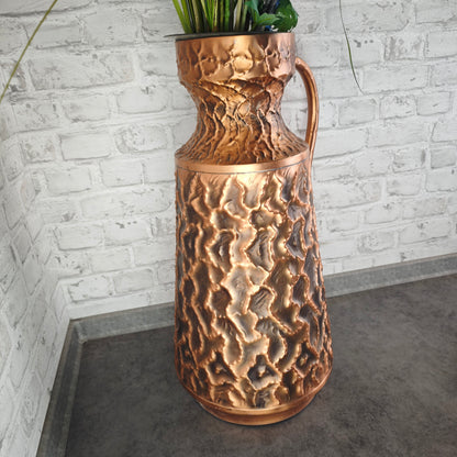 Große gehämmerte Kupfervase Hammerstruktur 61 cm Midcentury Maximalismus Loft Deko Metallvase Kupferkrug Relief Strukturvase Vintage