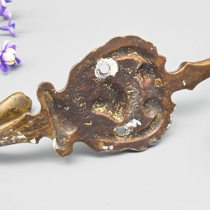 3 Messing Wandhaken im Barockstil mit Muschelmotiv Garderobenhaken Rokoko Wanddeko Hollywood Regency