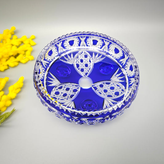 Blaue Kristallglas Anbietschale mit Schliffmuster Sternen auf Füßen Vintage Servierschale 18 cm böhmisches Bleikristall