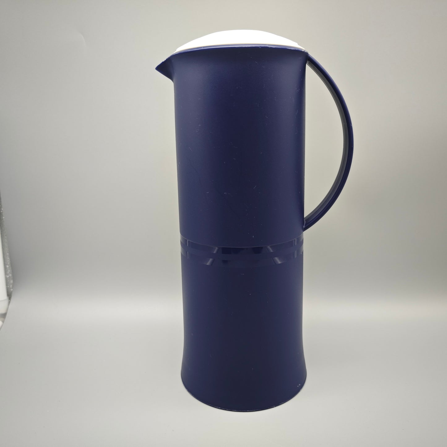 Tupperware Thermowächter 1L Kaffeekanne blau weiß Isolierkanne mit Druckverschluss Kunststoff Vintage Küchenaccessoire