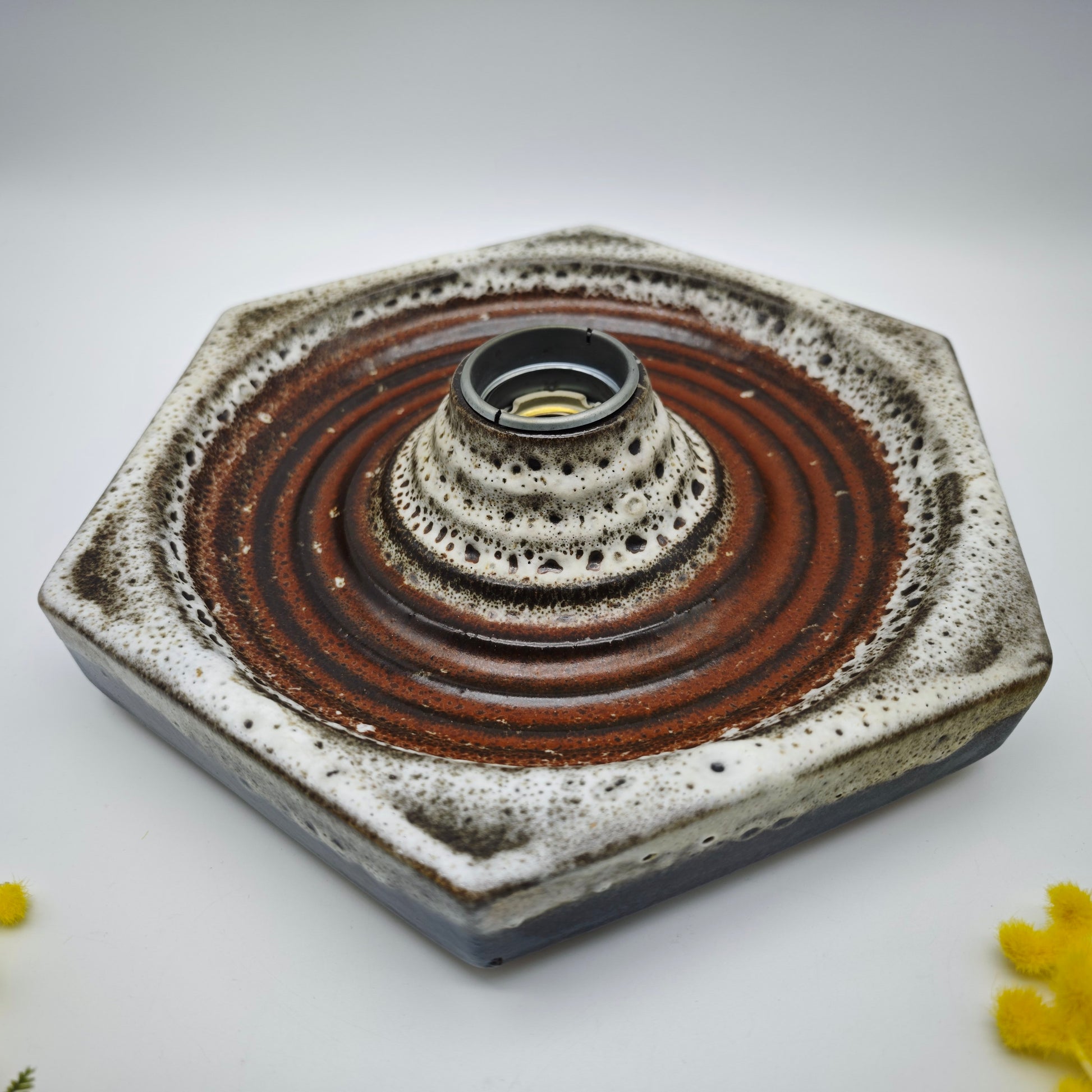 Fat Lava Wand oder Deckenleuchte von Hustadt Leuchten Modell V3171/01 aus Keramik mit Schneeglasur 1960er Jahre