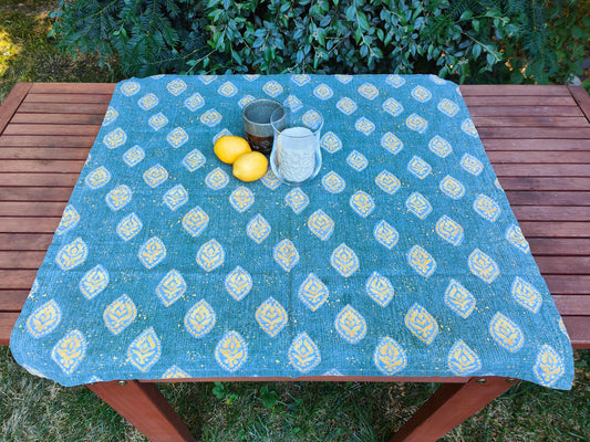 Tablecloth leaf pattern square blue yellow table runner vintage cotton paisley ornaments outside summer India France Orient Boho