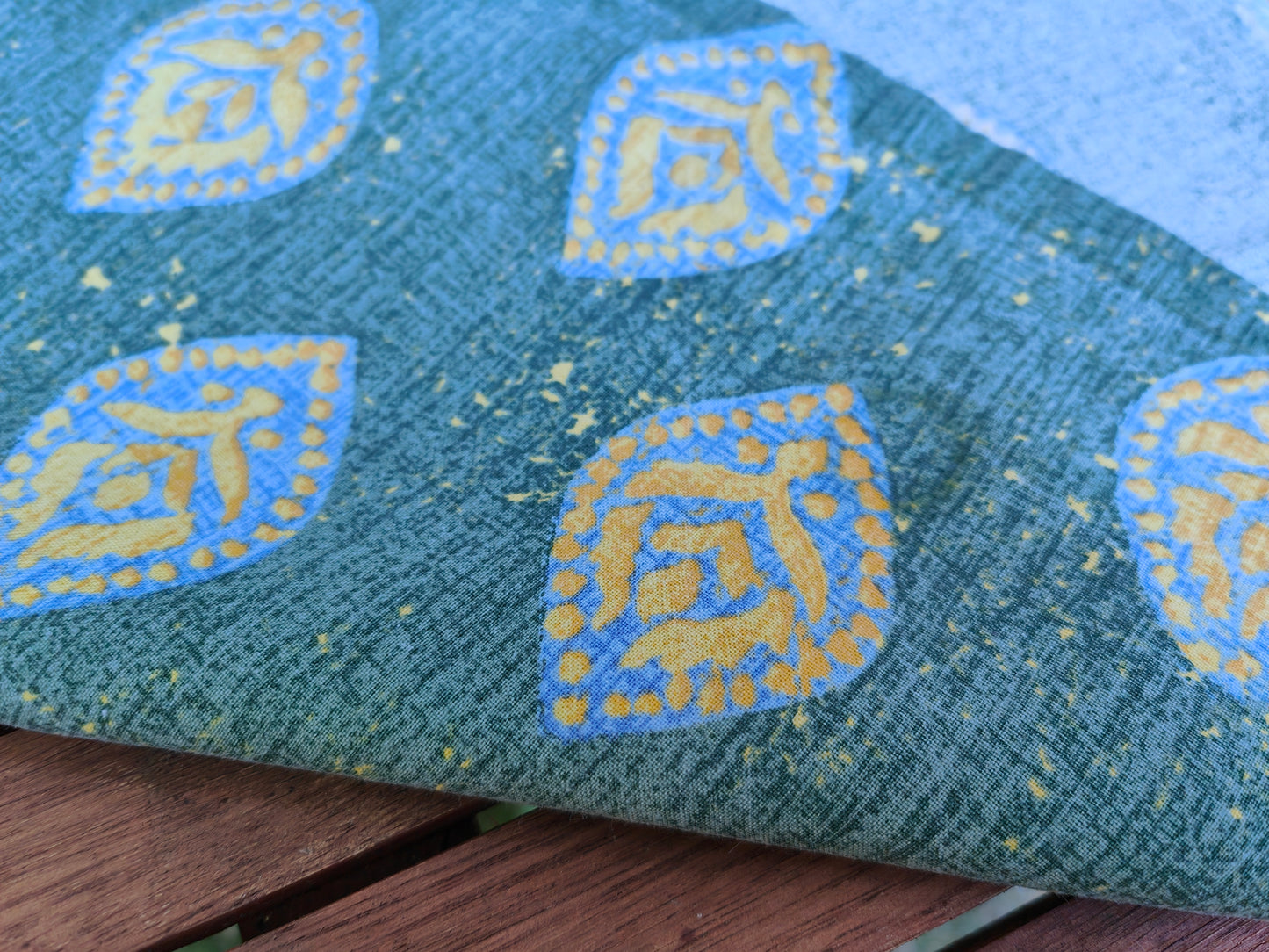 Tablecloth leaf pattern square blue yellow table runner vintage cotton paisley ornaments outside summer India France Orient Boho