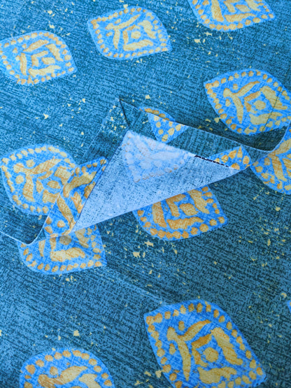 Tablecloth leaf pattern square blue yellow table runner vintage cotton paisley ornaments outside summer India France Orient Boho