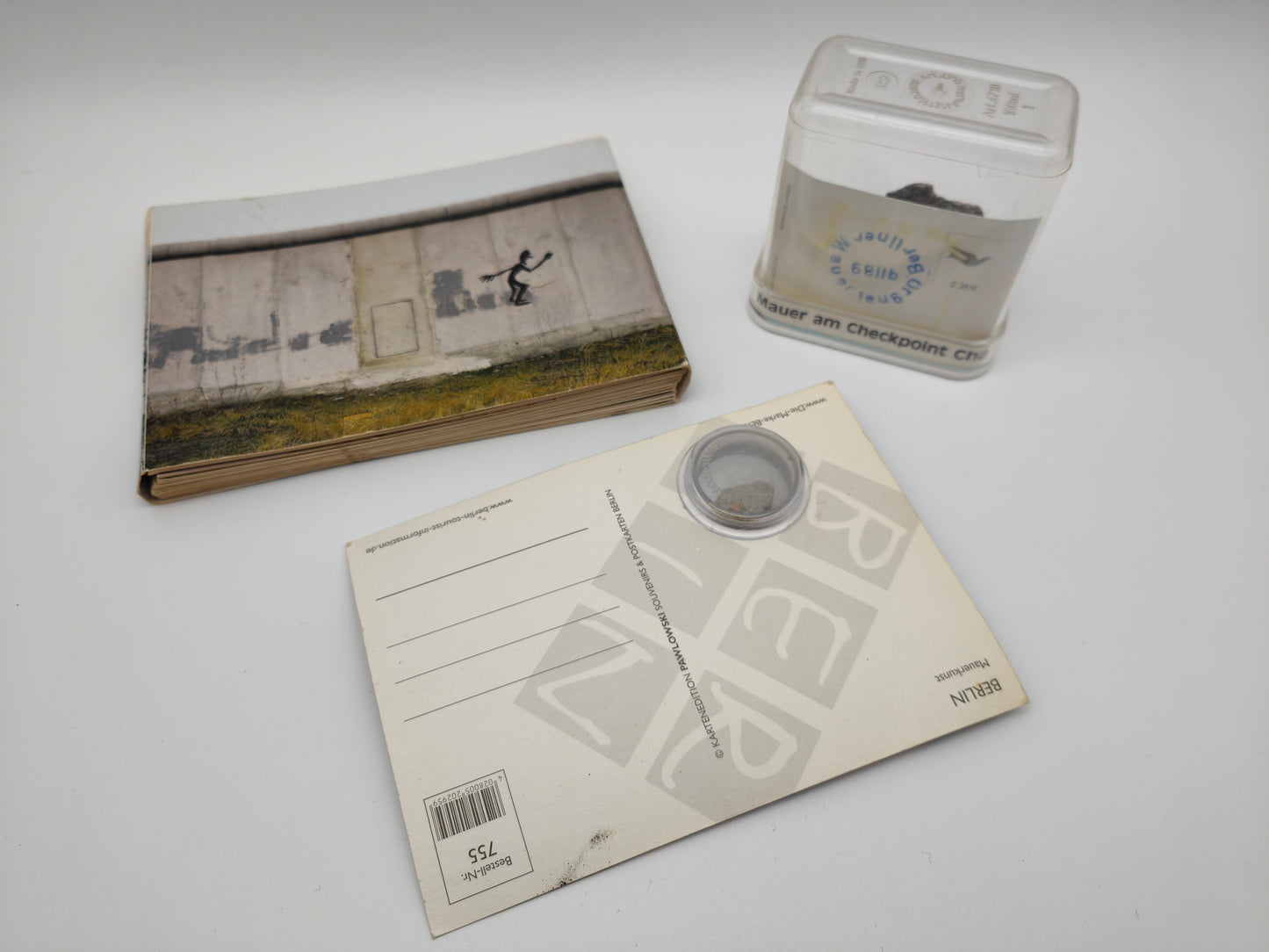 Set Berlin Wall pieces postcards GDR Checkpoint Charlie Ostalgie wall art East Berlin GDR reunification German history fall of the wall Germany souvenir postcards