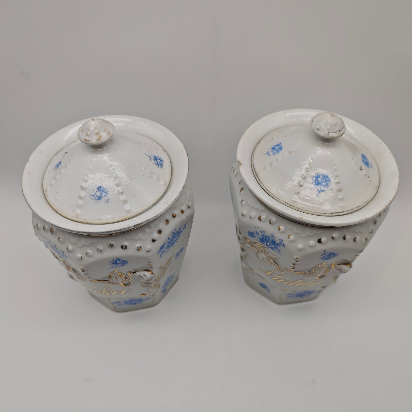 Lot de 2 bocaux de rangement en céramique pour nouilles de sucre, récipients de rangement à bord doré, fleurs bleues, style shabby chic, style cottagecore, grannycore, antique