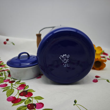 Milk jug blue chamomile enamel vintage decoration planter herb pot handle lid shabby chic country house decoration cottagecore farmcore grannycore