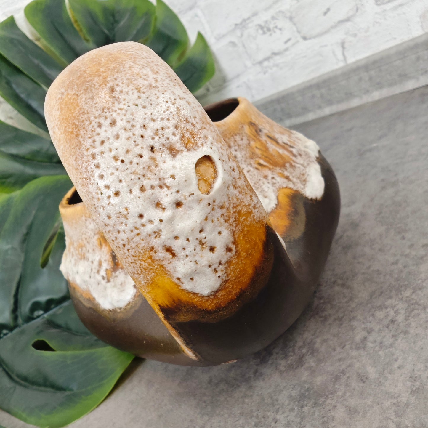 Fat Lava Vase in Gießkannenform Pflanzgefäß Rudolph Ratekau 2401 beige braun WGP West German Pottery Mid Century space age Loft Übertopf 70s