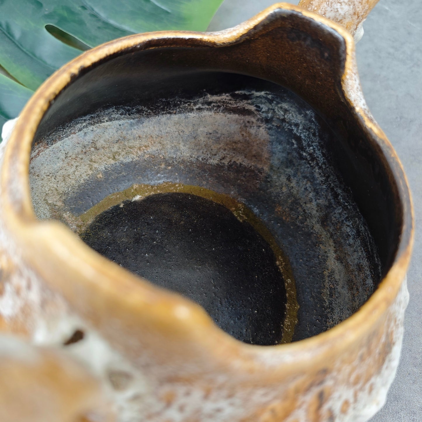 Fat Lava Vase in Gießkannenform Pflanzgefäß Rudolph Ratekau 2401 beige braun WGP West German Pottery Mid Century space age Loft Übertopf 70s