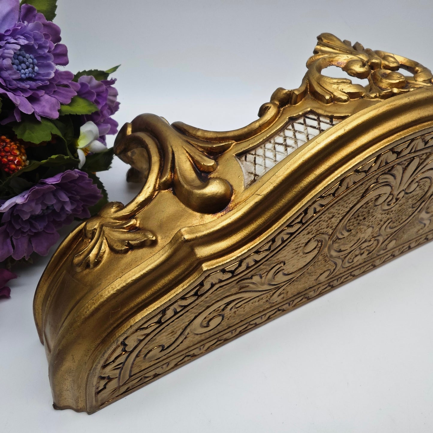 Wall console gold Hollywood Regency Baroque shabby Chippendale semicircular console wall table French hall table console table lilies