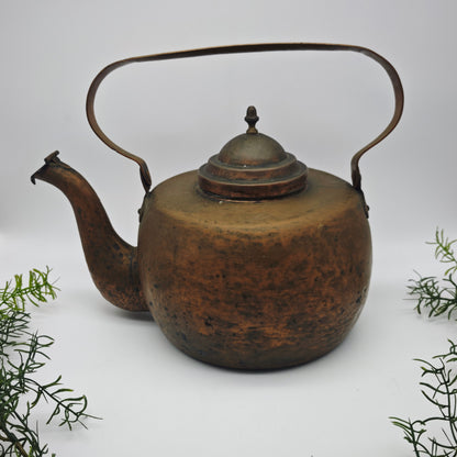Bouilloire à thé en cuivre antique théière XXL pot en cuivre pot en cuivre vintage cottagecore grannycore academia potion sorcière jardinière décoration ancienne