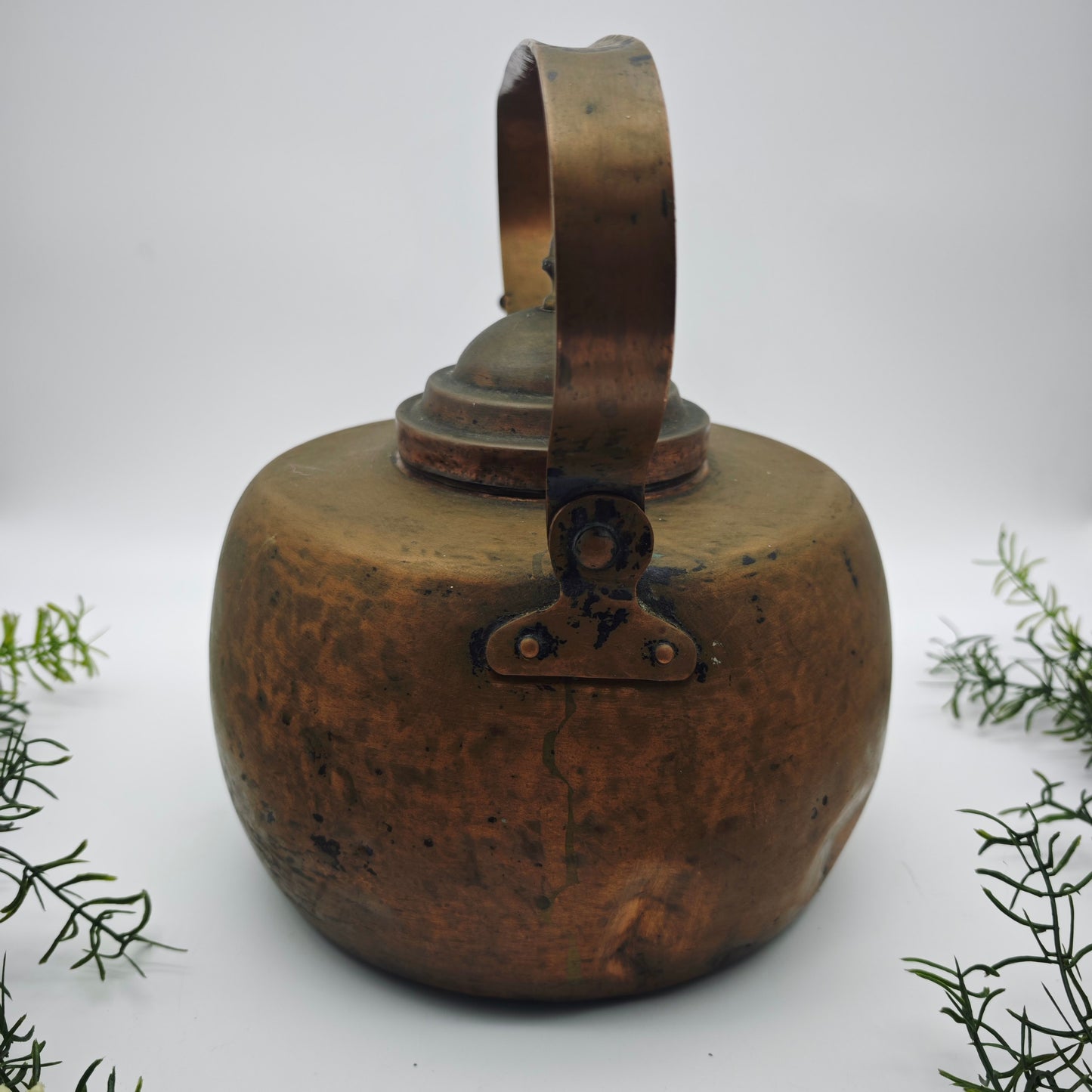 Bouilloire à thé en cuivre antique théière XXL pot en cuivre pot en cuivre vintage cottagecore grannycore academia potion sorcière jardinière décoration ancienne