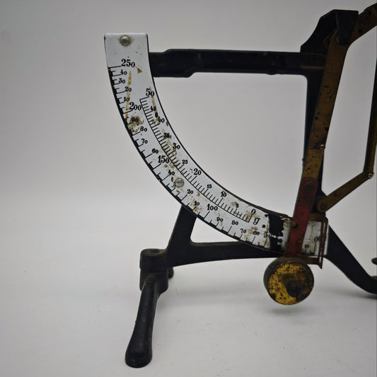 Letter scale antique cast iron enamel display scale mechanical precision scale vintage decoration