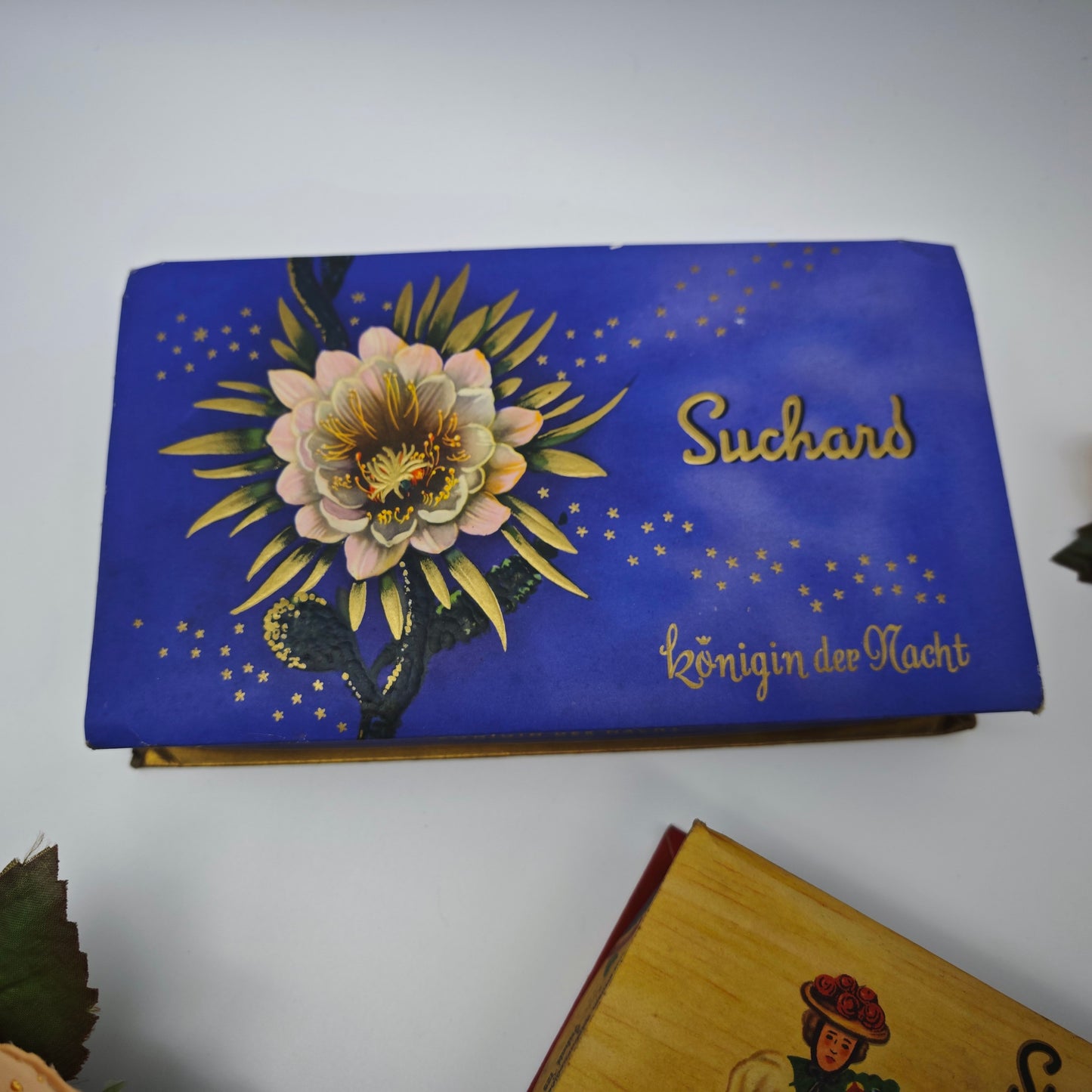 2x boîtes de chocolats Suchard boîte Reine de la Nuit Cerises de la Forêt-Noire Chocolat Lörrach boîtes de chocolats boîte de confiserie emballage vintage