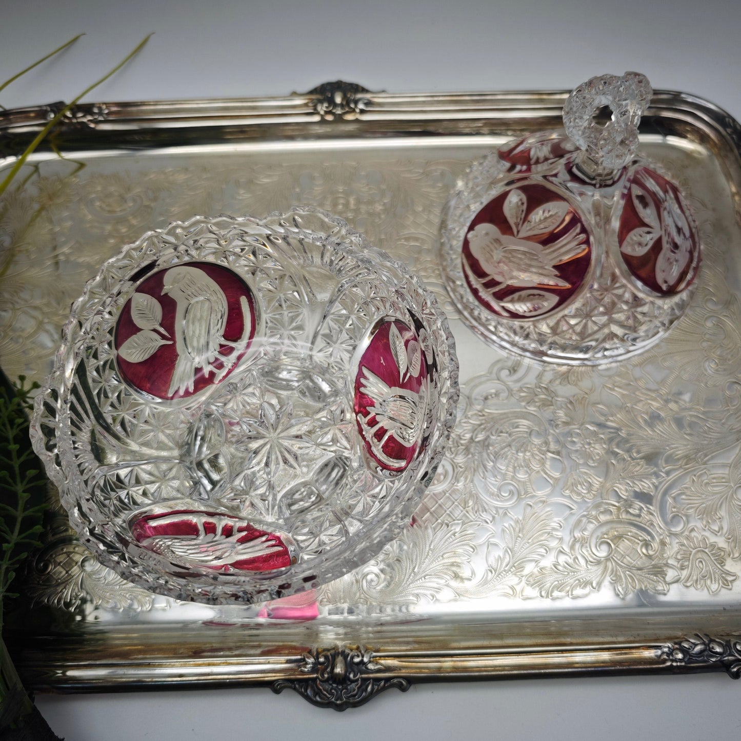 Bonboniere crystal glass cut bird red lead crystal sparkling crystal noble festive vintage sugar bowl candy bowl