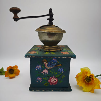 Coffee grinder vintage peasant painting crank manual hand mill decoration country house kitchen