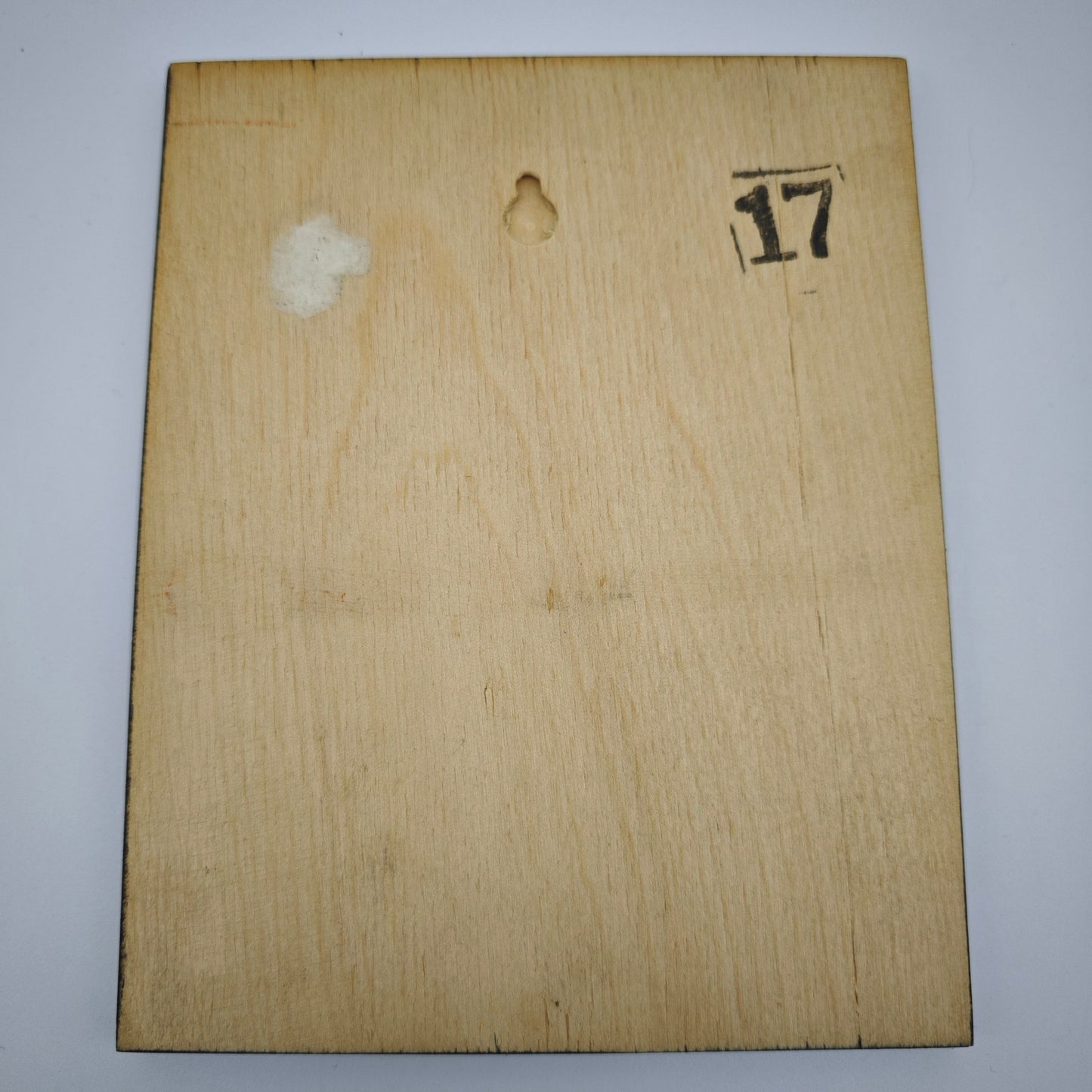 Holzbild Eichhörnchen handgeschnitzt Wandbild lackiert schwarz midcentury Wandbehang