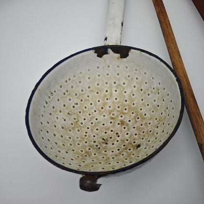 3x antique kitchen utensils sieve skimmer whisk enamel wood vintage country kitchen decoration set nostalgic kitchen appliances