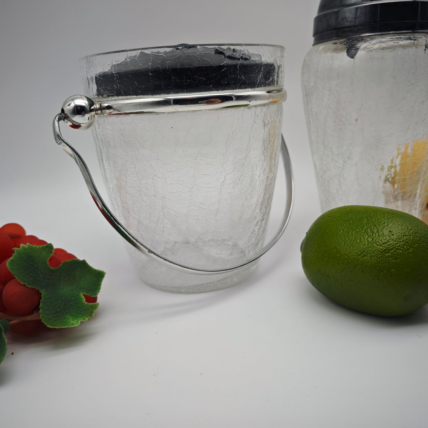 Set Cocktail Shaker und Eiswürfelbehälter Craquele Glas versilbert Eiskübel Kleeblatt