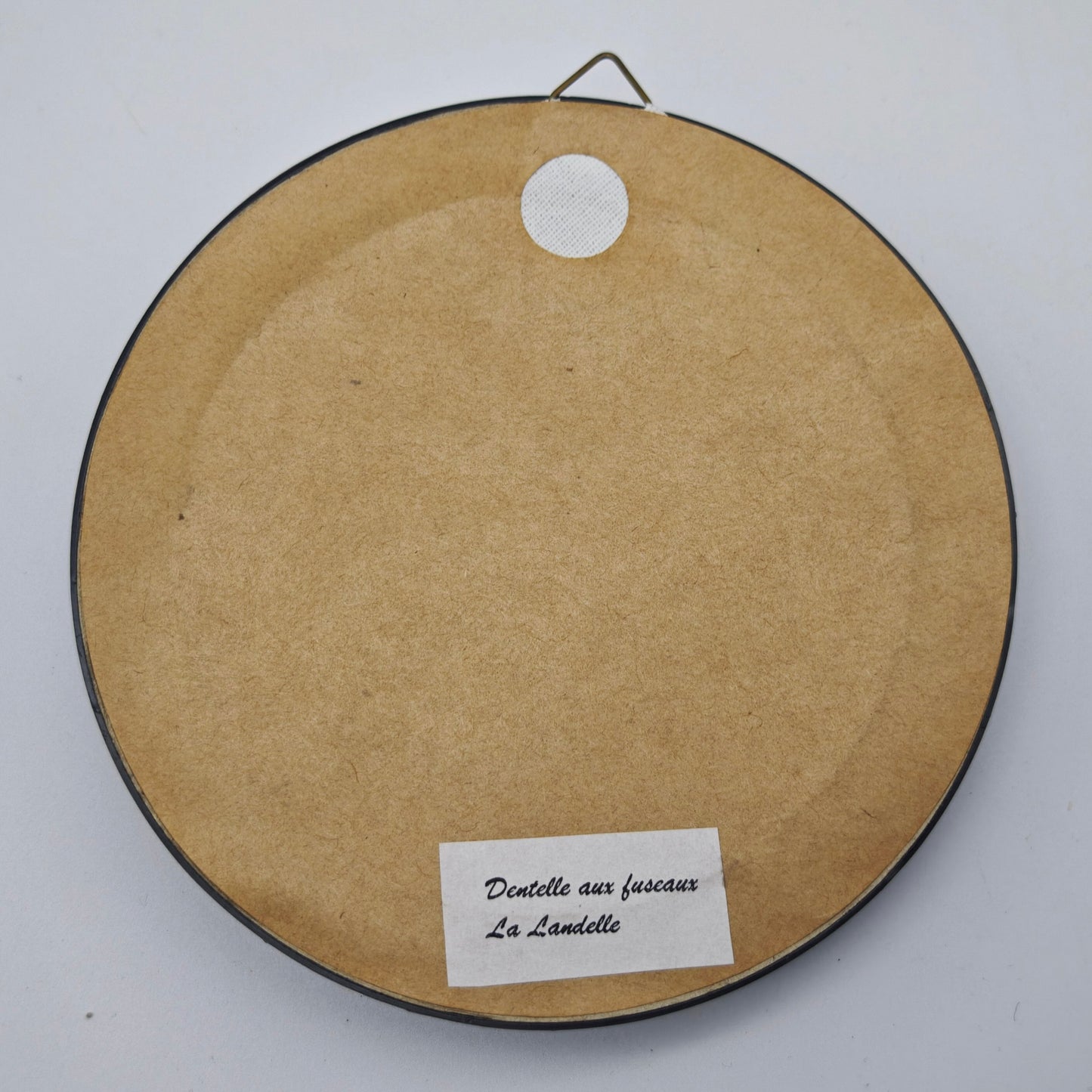 Initial A geklöppelt gerahmt Blumenmuster Wandbild rund Spitze Klöppelspitze