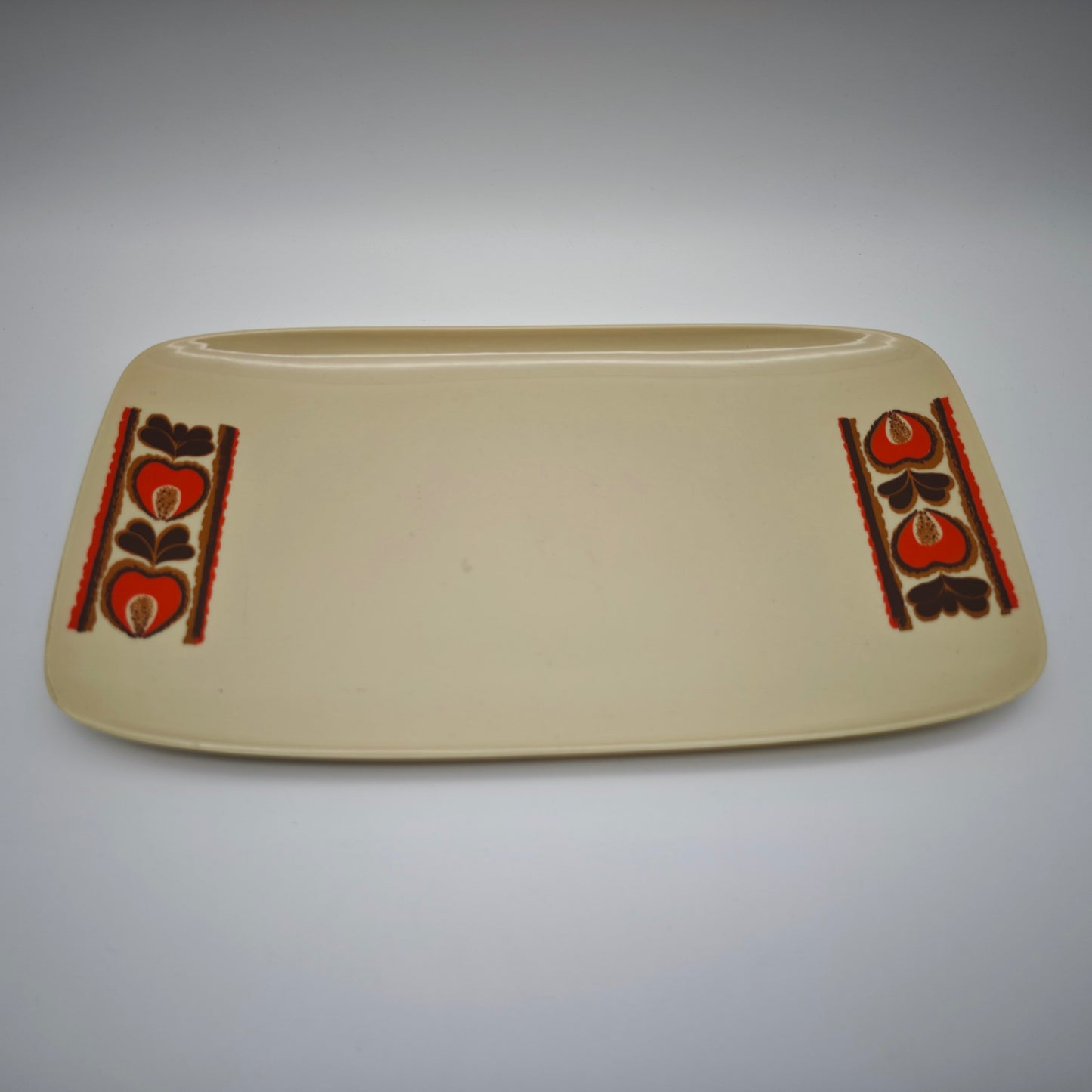 Servierplatte Kunststoff beige 70er Blumenmuster kalte Platte Retro Buffet Snacktablett Mid Century Deko 31 cm vintage