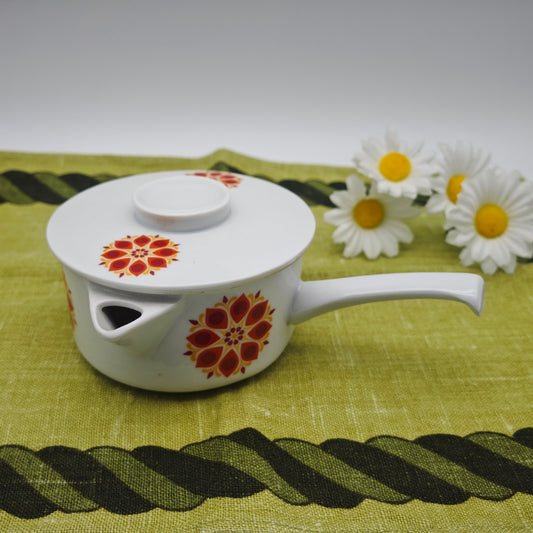 Vintage Sauciere Keramik weiß mit Blütenmotiv rot gelb Mid Century 17 cm Serviertopf mit Deckel Retro Pottery 60er 70er