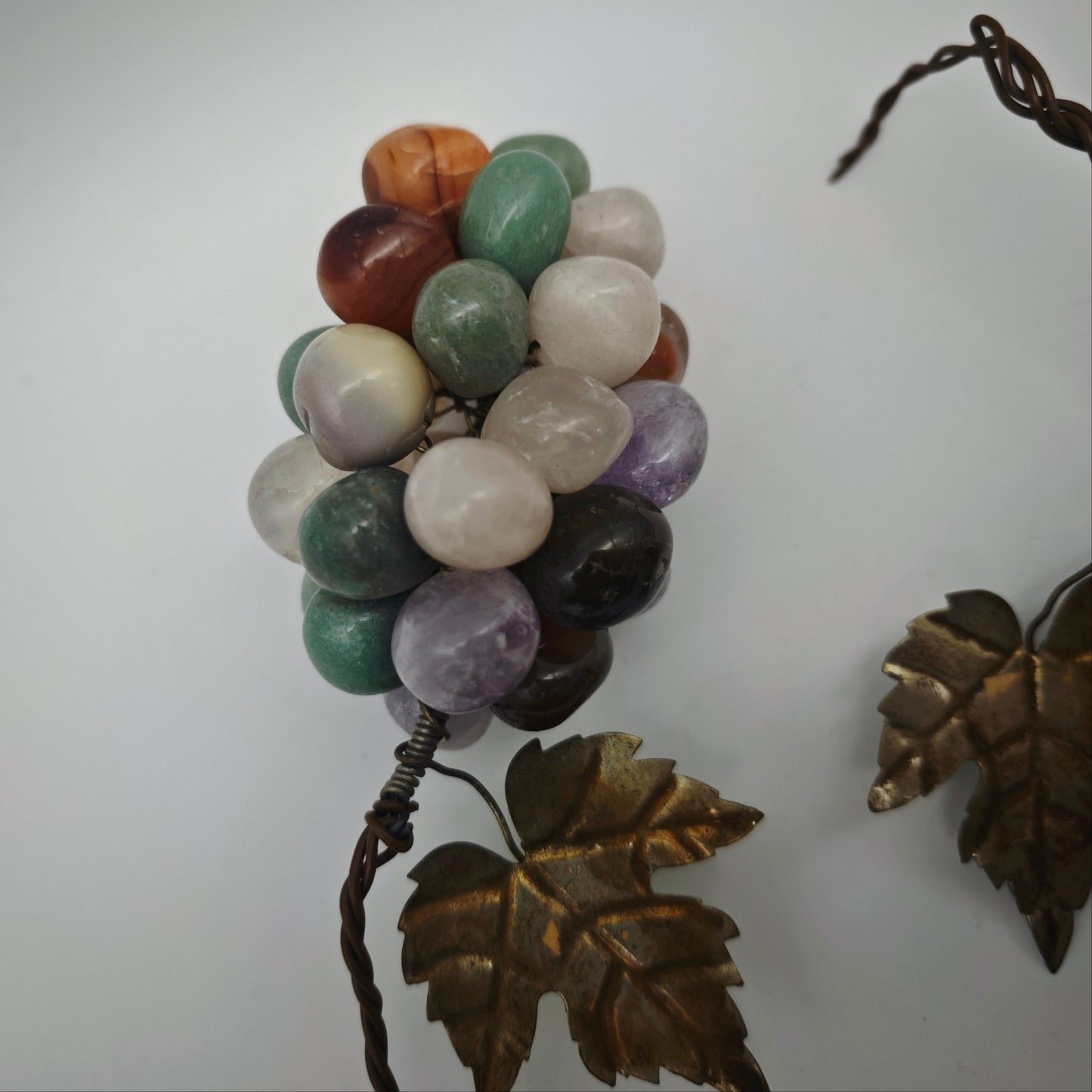 2x grapes made of amethyst agate carnelian table decoration purple violet brown gemstones healing stones tumbled stones artificial fruit wine bar decoration handmade