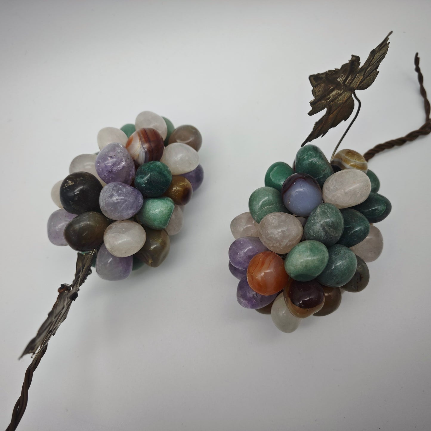 2x grapes made of amethyst agate carnelian table decoration purple violet brown gemstones healing stones tumbled stones artificial fruit wine bar decoration handmade