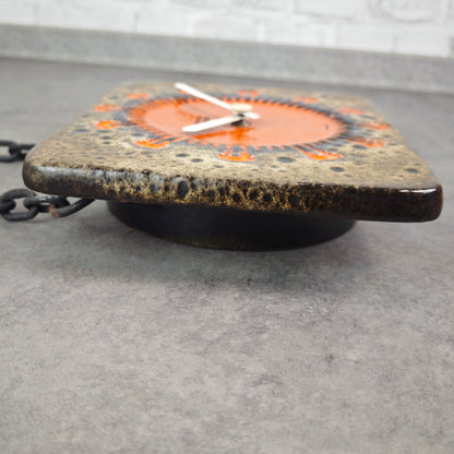 Kienzle Wanduhr Keramik Fat Lava Kette Mid Century Space age orange braun WGP Küchenuhr Loft Popart space age