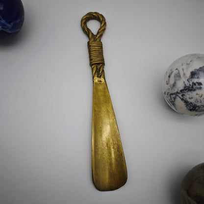 Schuhlöffel Messing vintage Knoten Mid Century Aufhängung Hollywood Regency