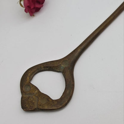 Antiker Kerzenlöscher aus Messing 15 cm lang verzierter Flammenlöscher Kerze Hausaltar Dekoration