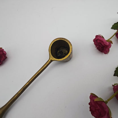 Antiker Kerzenlöscher aus Messing 15 cm lang verzierter Flammenlöscher Kerze Hausaltar Dekoration