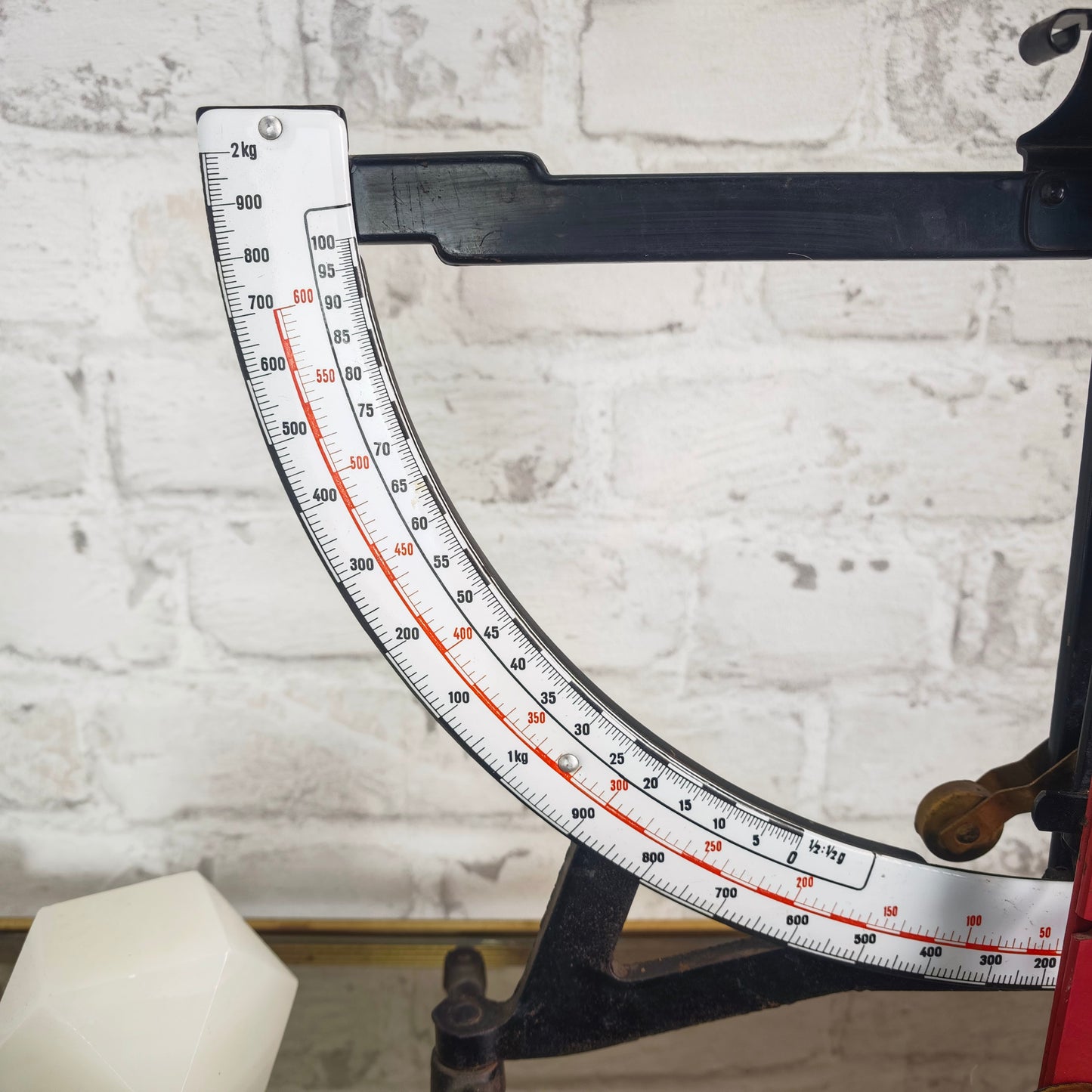 XXL Briefwaage antik Eisenguss Emaille Anzeige Feinwaage bis 2 kg mechanisch vintage