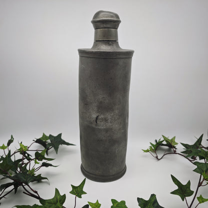 Antike Zinn Thermoskanne 1908 Schraubverschluss Jugendstil graviert J B 33 cm