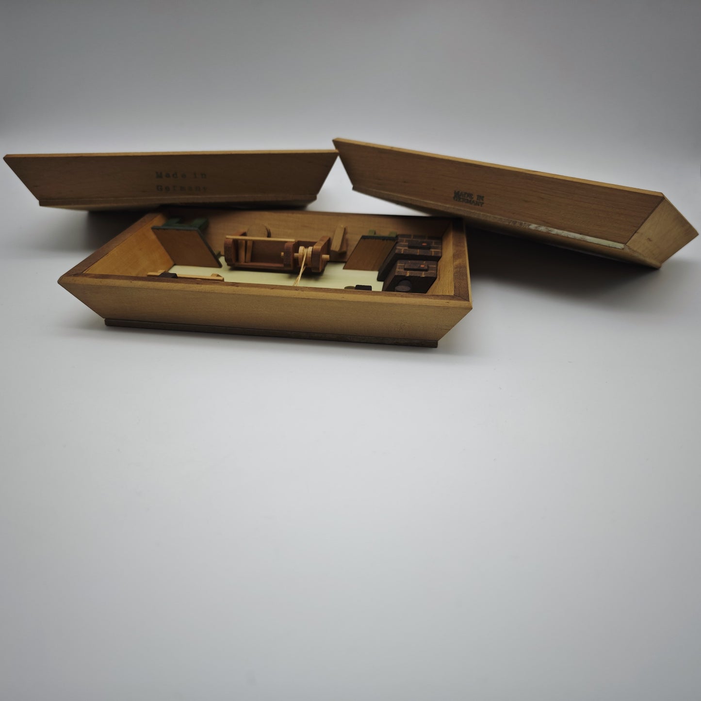 3x Holz Wandbild Diorama Bauernstube Miniatur Alpenstil Handarbeit 19 cm Vintage