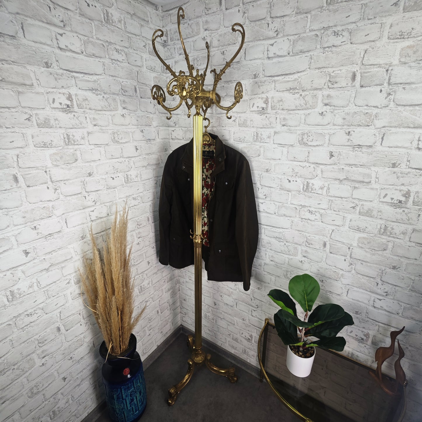 Garderobenständer Messing gold Hollywood Regency Stil Standgarderobe Grandmillenial Kleiderständer edel italienisch Vintage florentiner